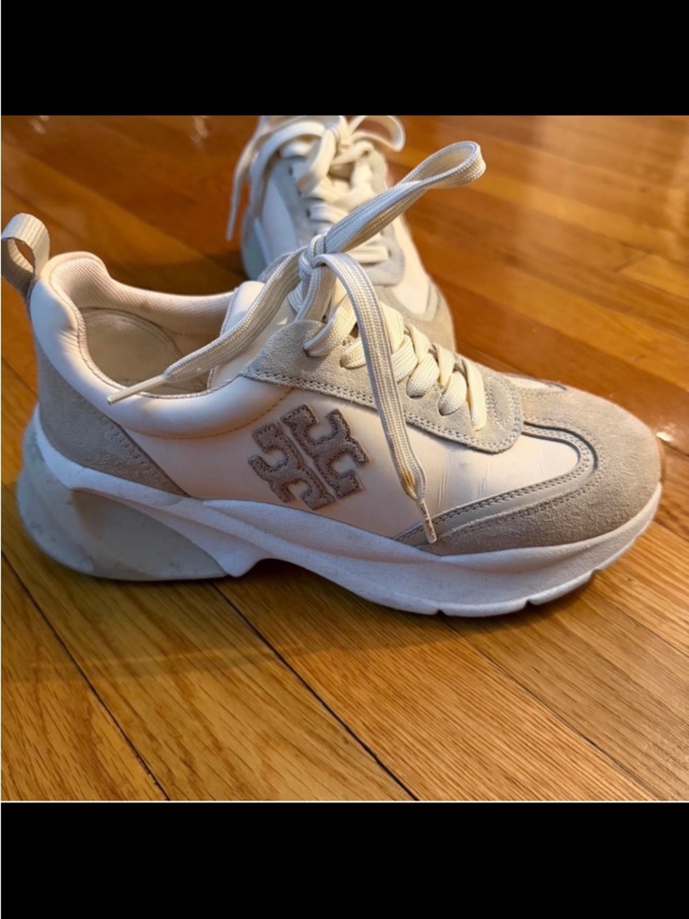 Tory Burch Neutral Beige & White Suede Casual Sneakers - Picture 2 of 4